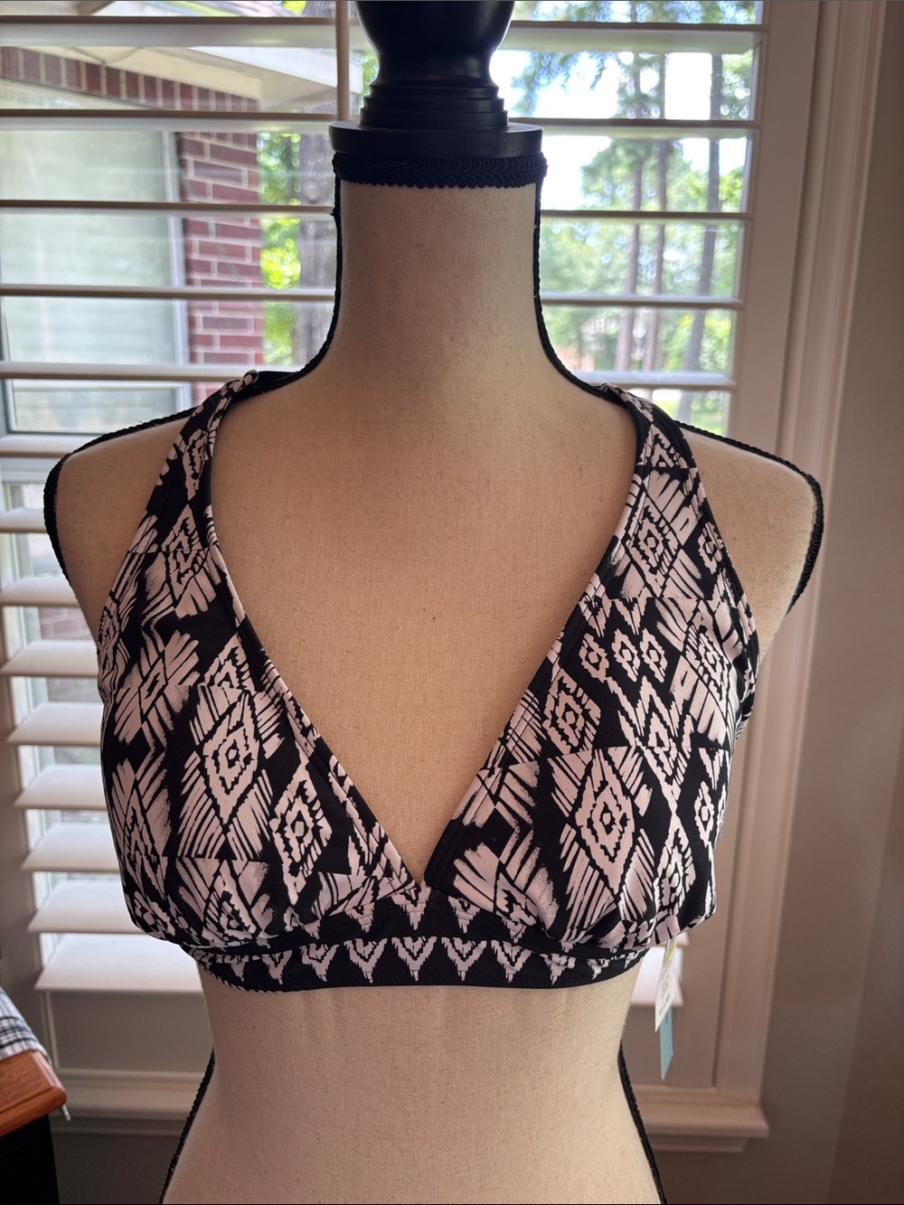 ANTONIO MELANI Aztec Black and White Strappy Halter Bra - Medium